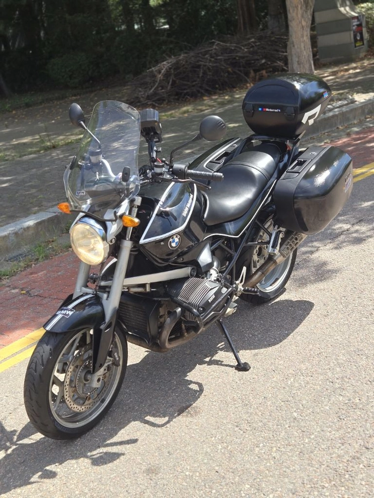 투어링 바이크 BMW R1200r 리터급 오토바이(gs.rt.r9t) 이미지