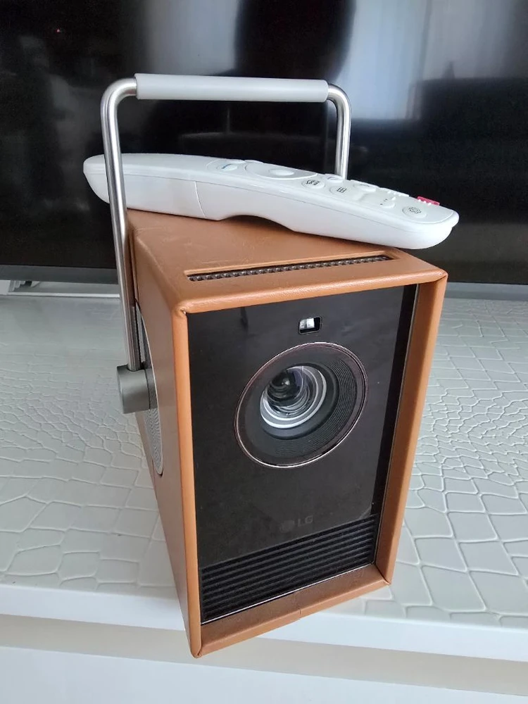 엘지 4k 시네빔큐브 - 안심되는 중고거래