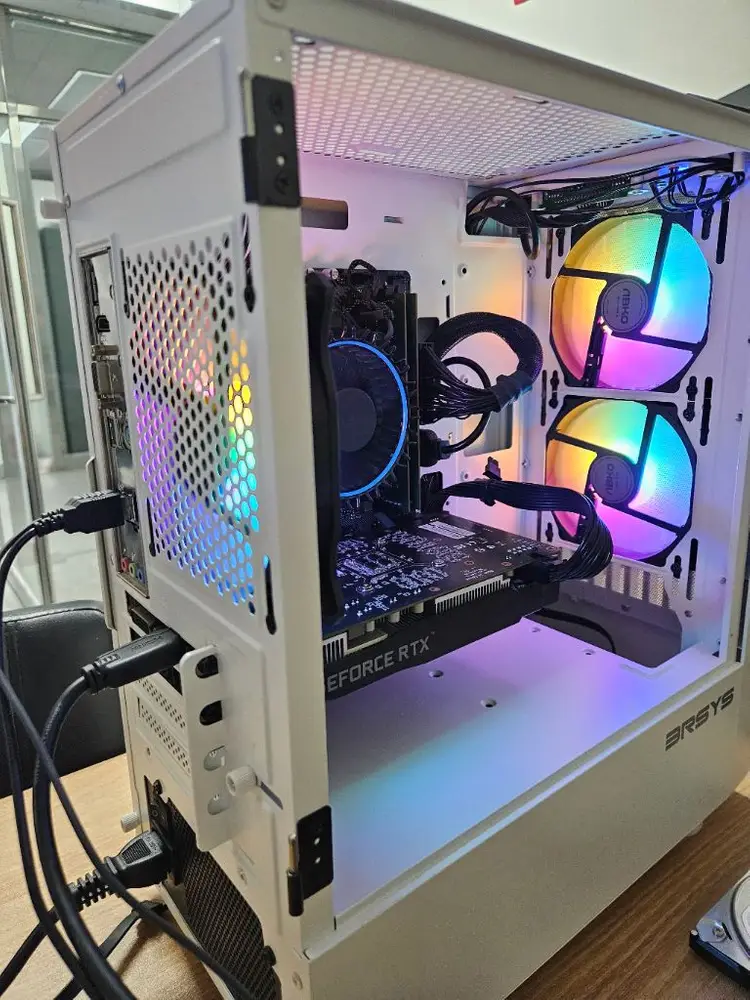 i3 12100 RTX 2060 데스크탑 팝니다 이미지