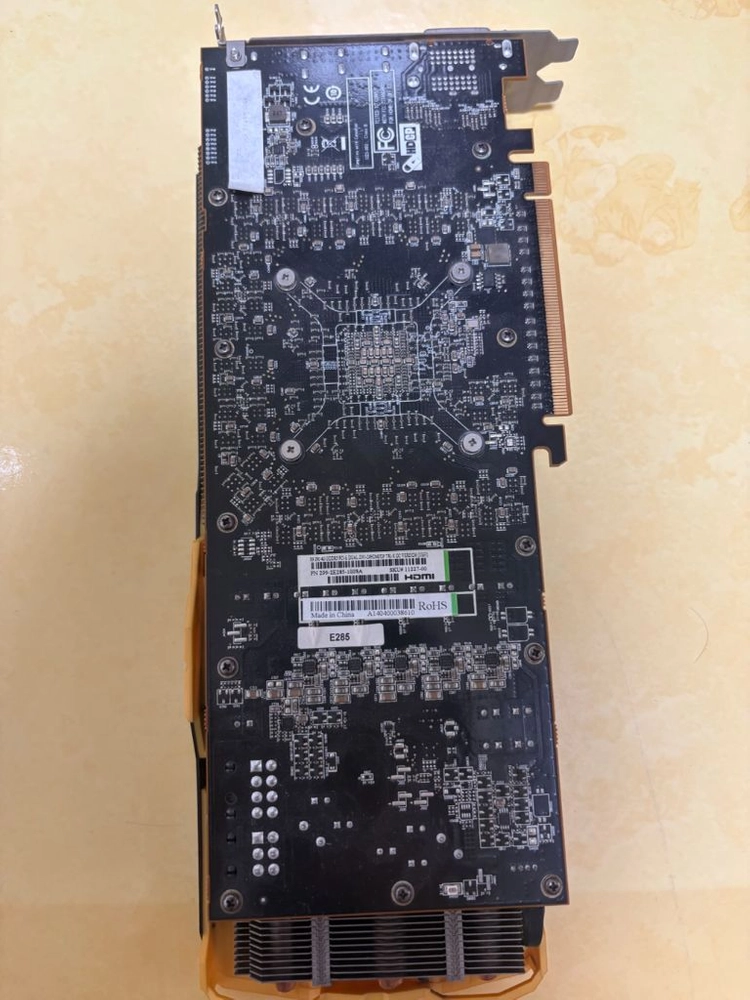 라데온 R9 290 그래픽카드 글카 이미지