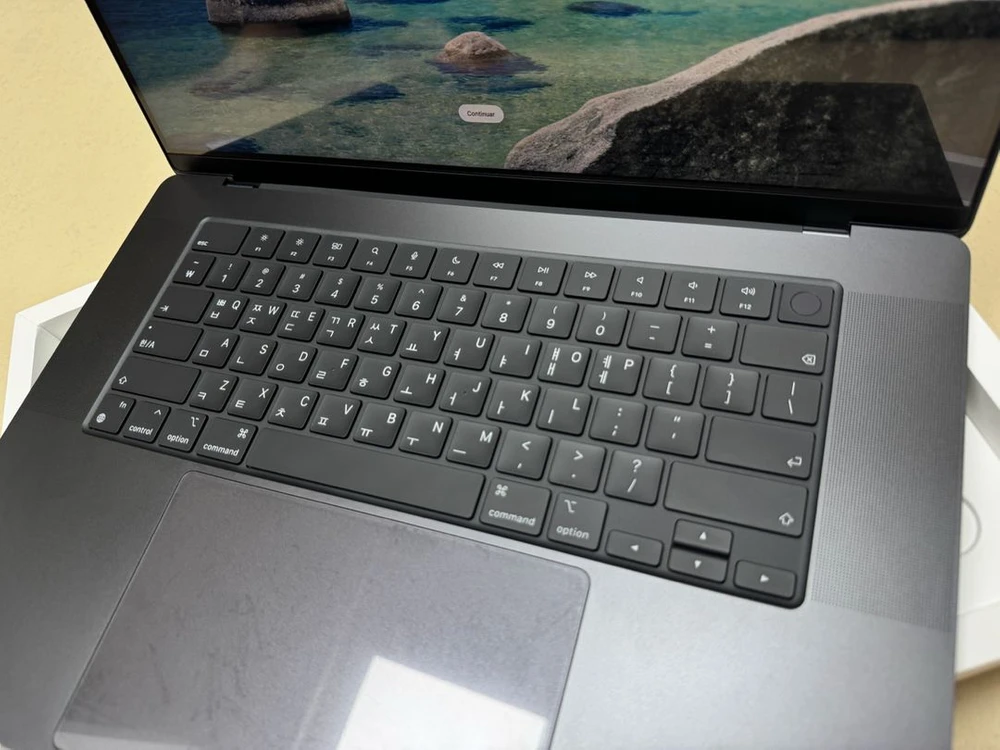 [S급] 맥북프로 16 M4 Pro 풀칩 24GB 512GB 스페이스블랙 배터리99% 풀박스 이미지