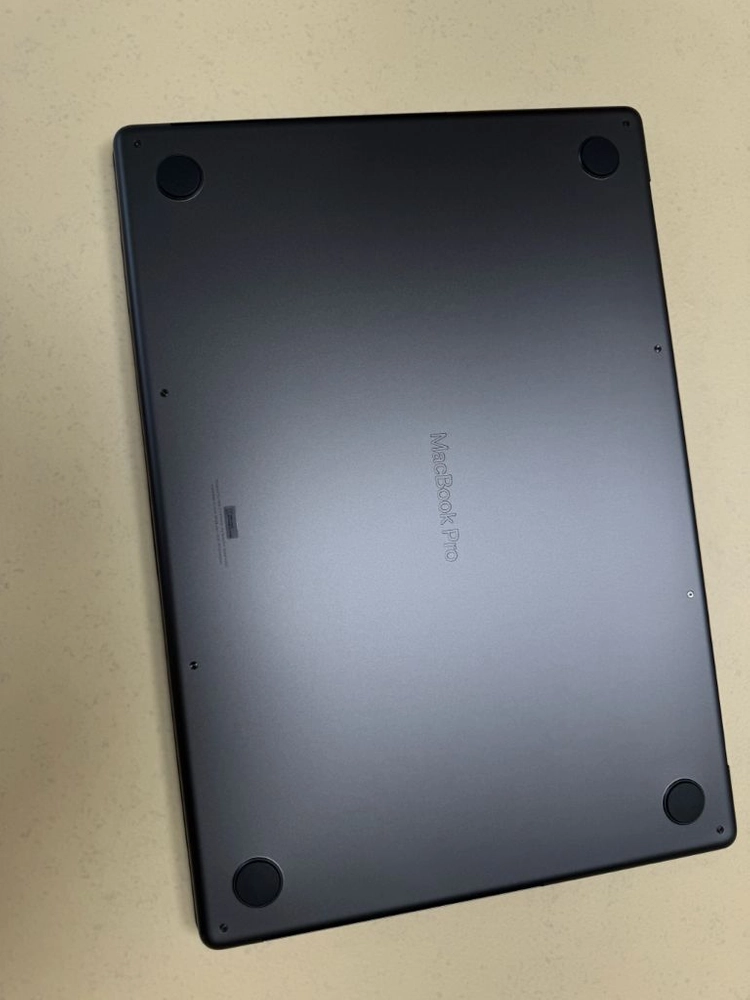 [S급] 맥북프로 16 M4 Pro 풀칩 24GB 512GB 스페이스블랙 배터리99% 풀박스 이미지
