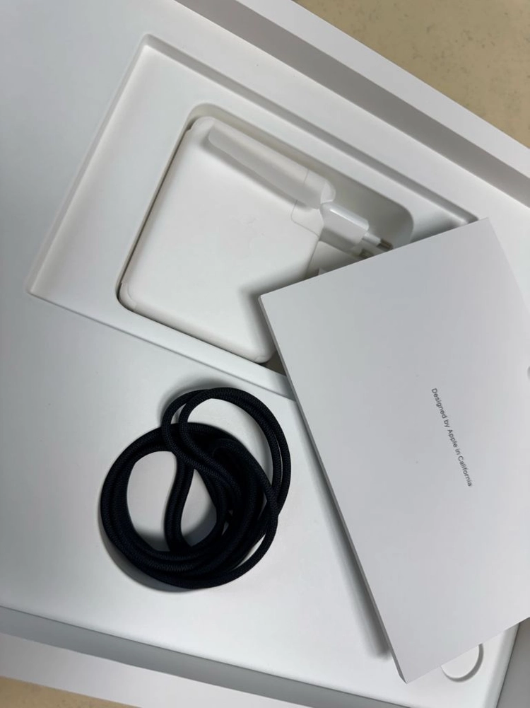 [S급] 맥북프로 16 M4 Pro 풀칩 24GB 512GB 스페이스블랙 배터리99% 풀박스 이미지