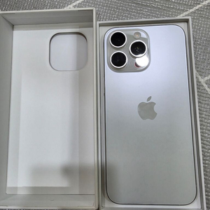 애플 아이폰15 프로맥스 화이트티타늄 256GB 이미지