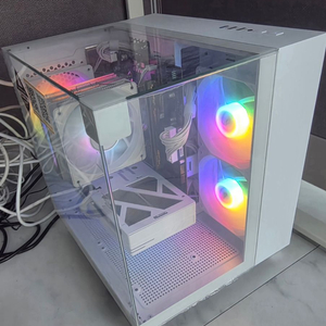 라이젠 5 7500F / RTX 5060 화이트 감성 이미지