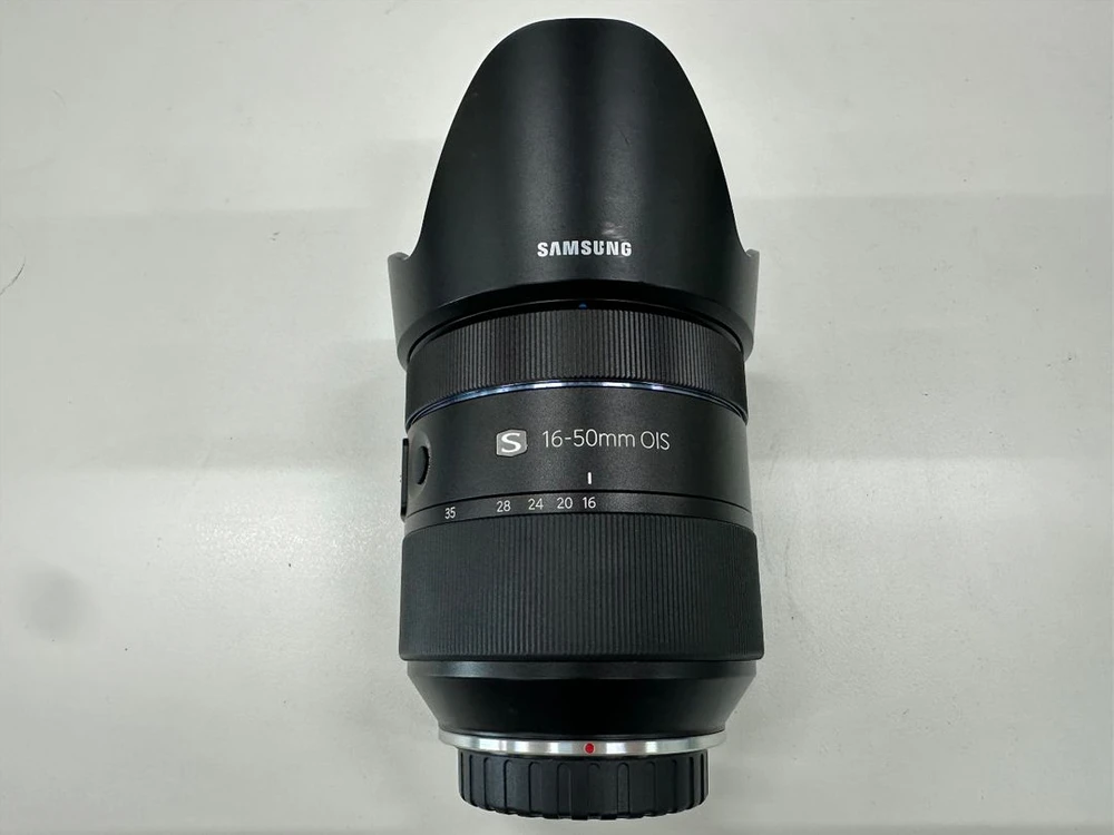 삼성 NX 16-50mm F2-2.8 S 슈퍼맨 렌즈 판매합니다 이미지