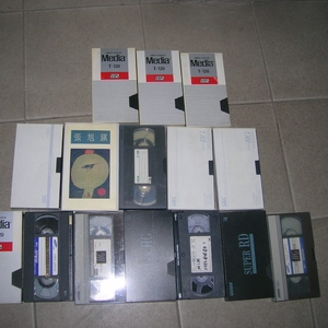 녹화용 VHS 테입 15개 이미지
