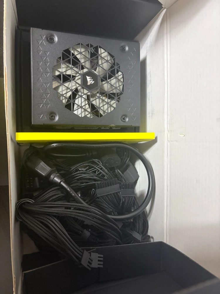 커세어 SF1000 ATX3.1 이미지