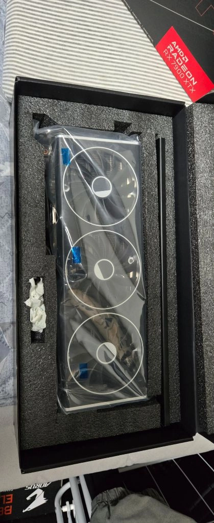 XFX RX790PXTX MECR 310+블랙에디션 이미지