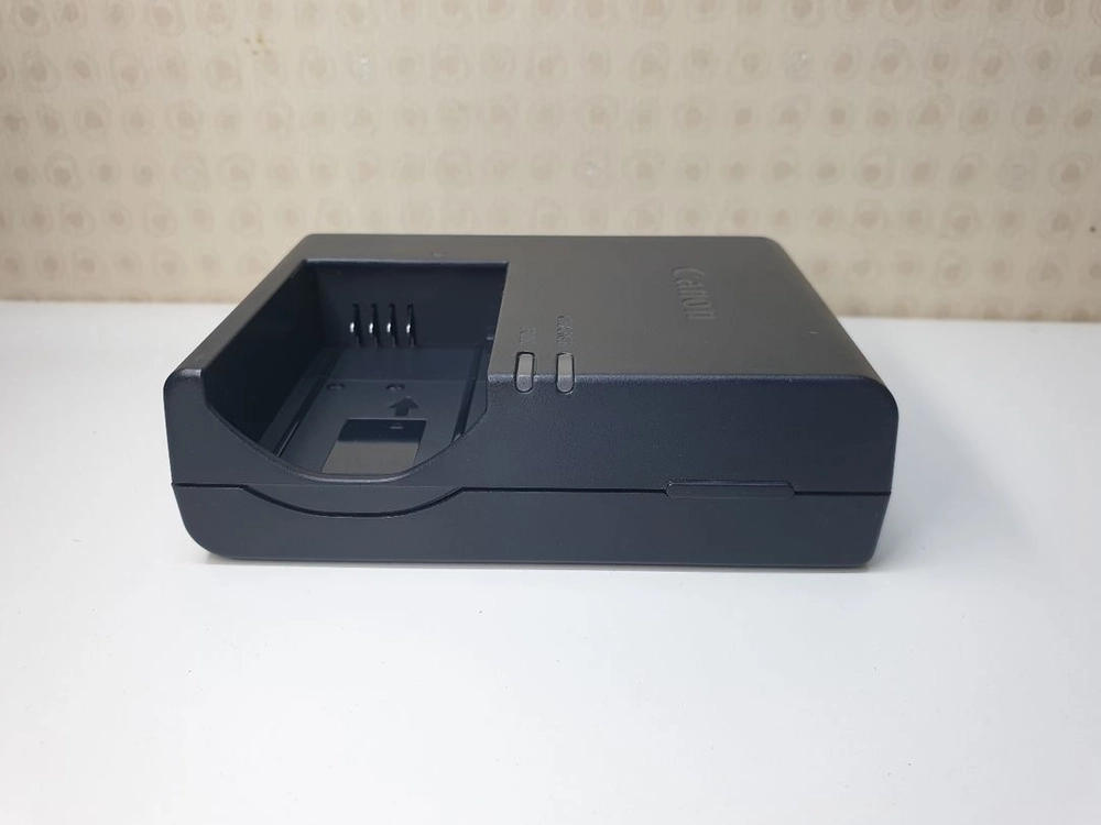 캐논LP-E17E 충전기(RP R50 R10 M6 M5 M3 800D) 이미지
