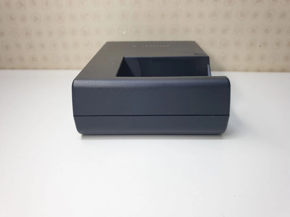 캐논LP-E17E 충전기(RP R50 R10 M6 M5 M3 800D) 이미지