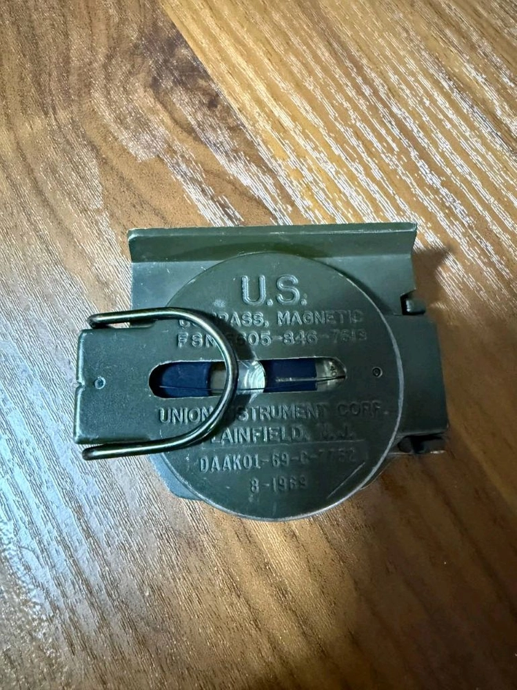 U.S. 군용 나침반 이미지