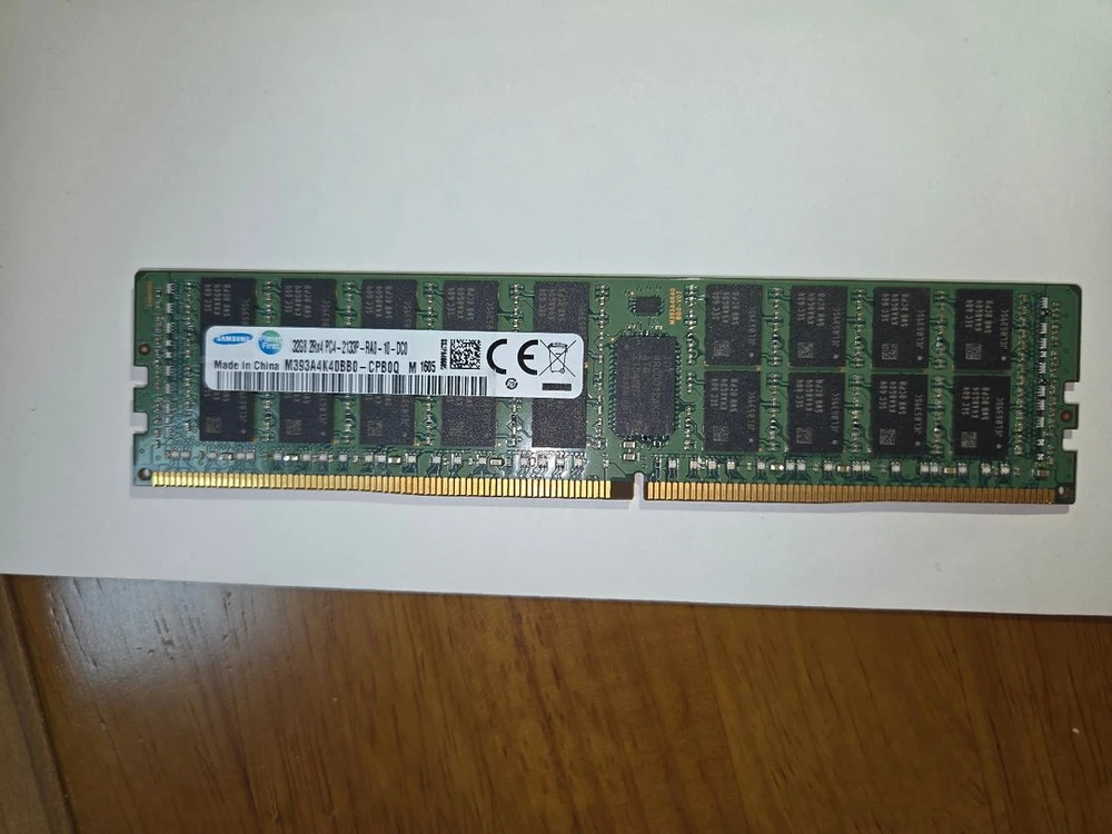 삼성 DDR4 32GB PC4-2133P ECC/REG 서버용 메모리 램 이미지