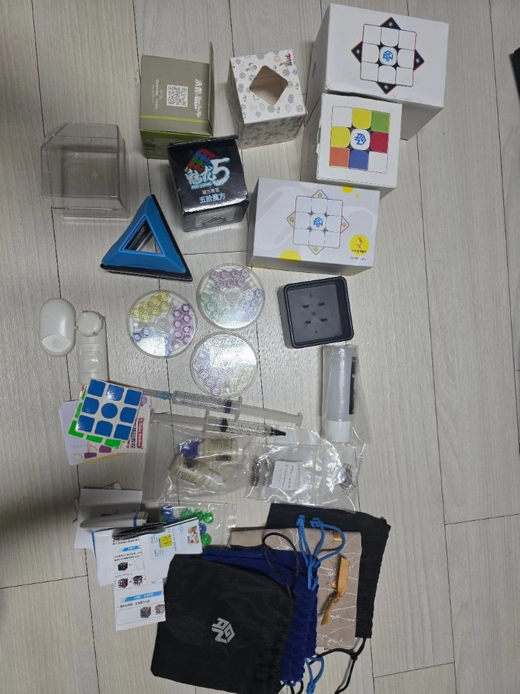 다양한 큐브 모음 일괄 판매 이미지