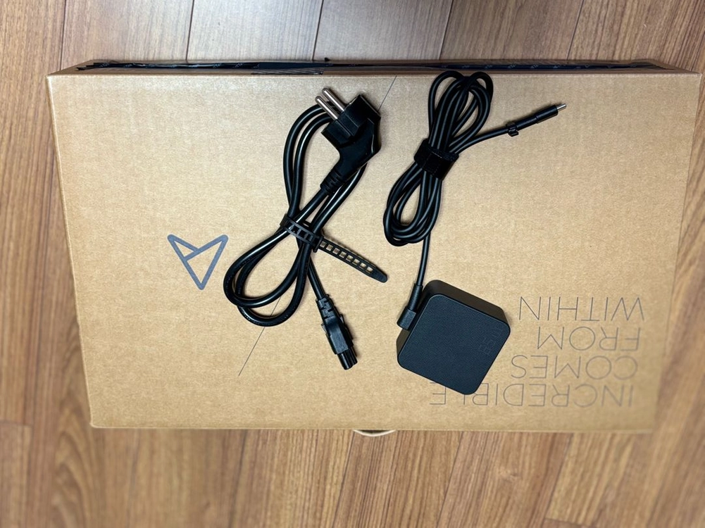 ASUS 젠북 UX3407Q 베이지 14인치 이미지
