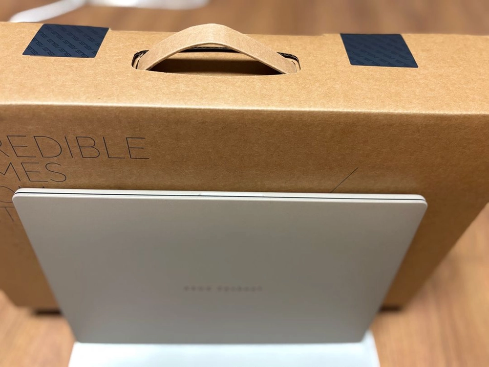 ASUS 젠북 UX3407Q 베이지 14인치 이미지