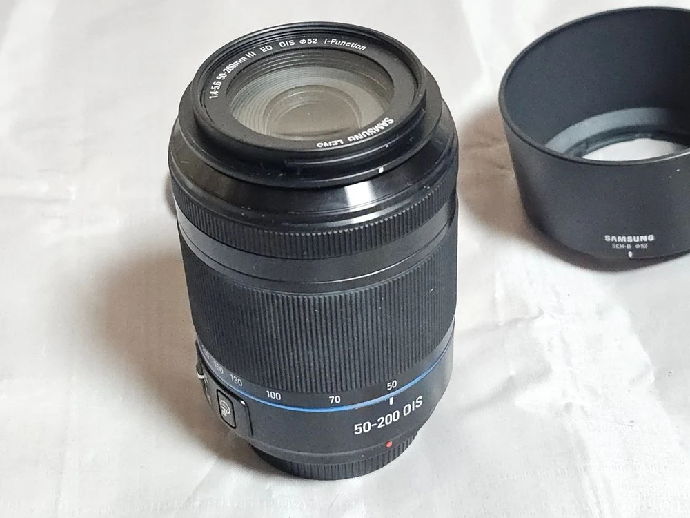 삼성 NX 55-200mm 미러리스용 망원 줌렌즈 이미지
