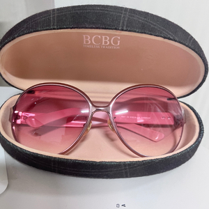 BCBG선글라스 이미지