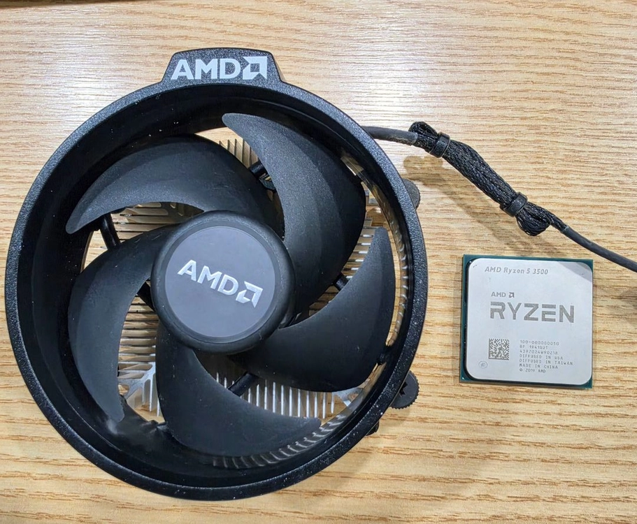 AMD 라이젠3500+정품쿨러포함 팝니다 이미지