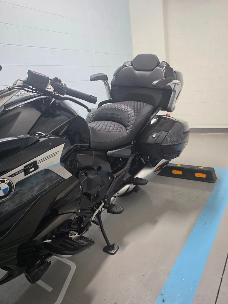 BMW1600B 그랜드어메리카 옵션719 미드나잇 모델 이미지