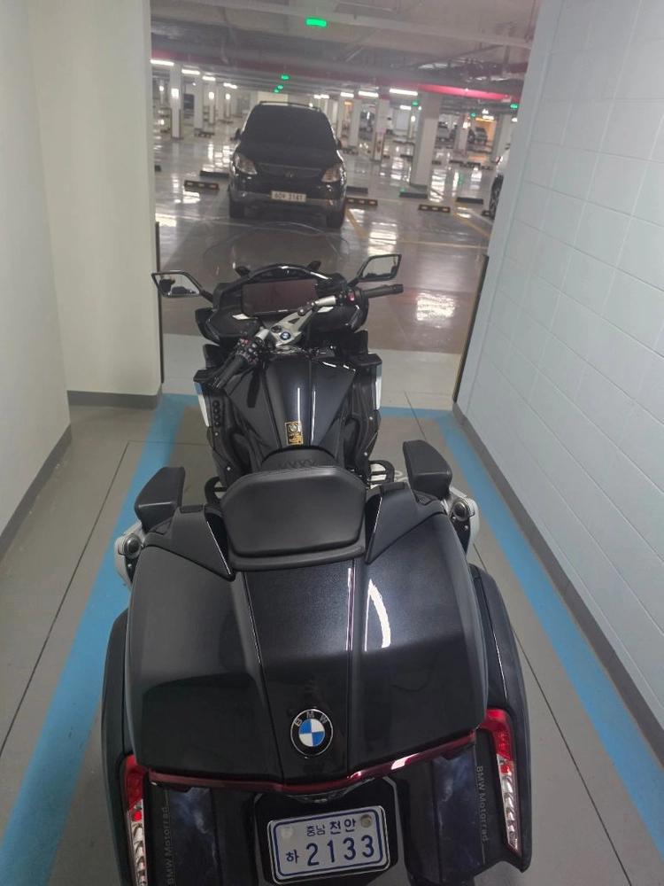 BMW1600B 그랜드어메리카 옵션719 미드나잇 모델 이미지
