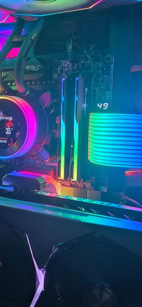 G.SKILL DDR5-6000 CL30 TRIDENT Z5 RGB J 패키지 (64GB(32Gx2) 이미지