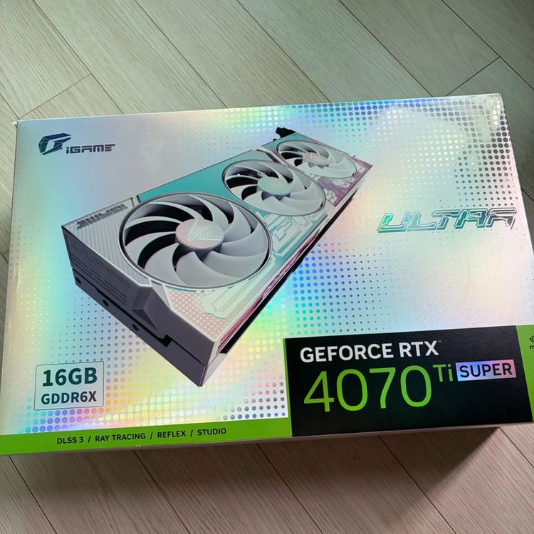 컬러풀 iGame RTX 4070tisuper 울트라 D6X 16GB 화이트 풀박스 - 안심되는 중고거래