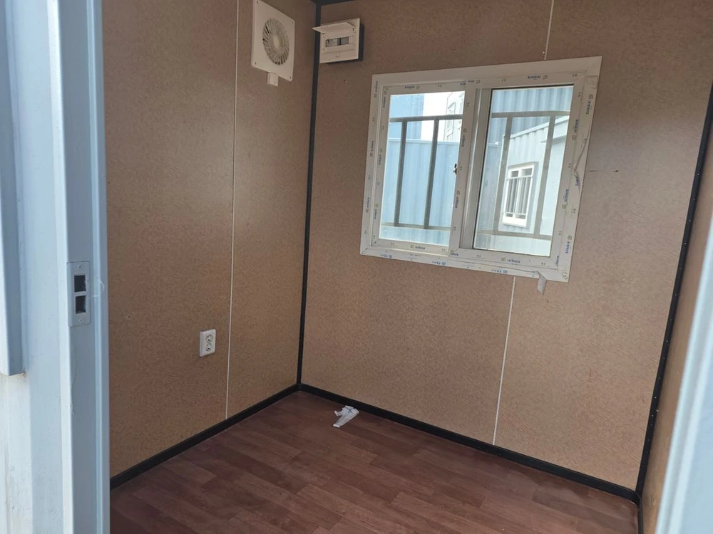 (판매)2x2중고 컨테이너 싸게팝니다,80만원(10평체류형쉼터,주택,농막,컨테이너,중고컨테이너) 이미지