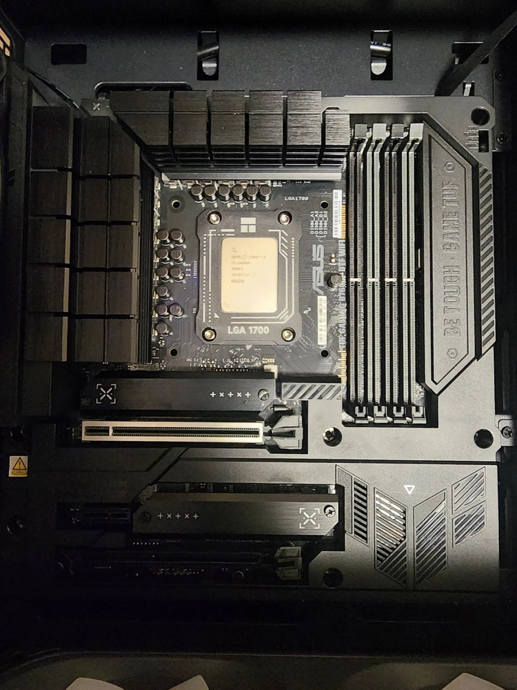 14600K+B760M TUF BTF 세트 팝니다. 이미지