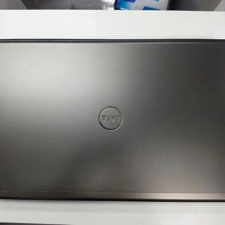 DELL Precision M6800 워크스테이션 i7 / 16GB / Quadro 4GB 이미지