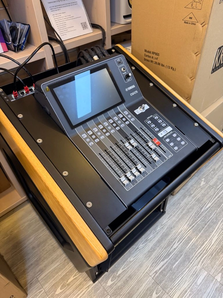 Yamaha DM3 v3.1 dante 매장전시품판매 - 안심되는 중고거래