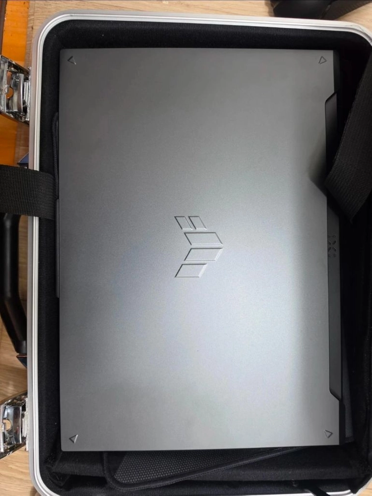 ASUS TUF Gaming F16 게이밍 노트북 이미지