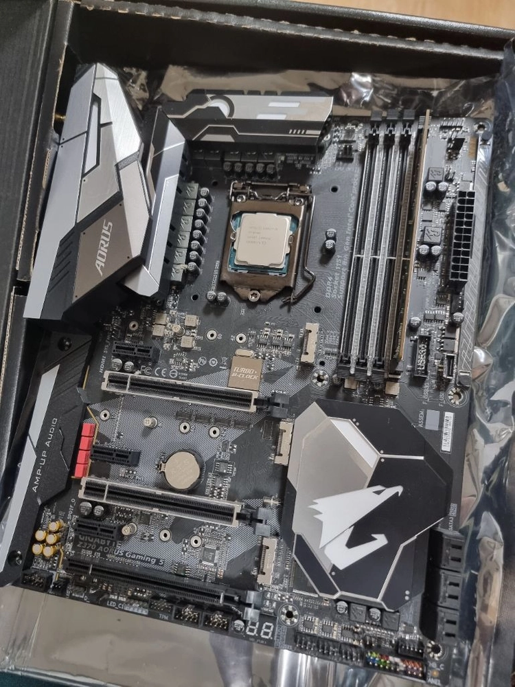 i5 8400 + Ga Z370 Gaming 5 보드셋 이미지