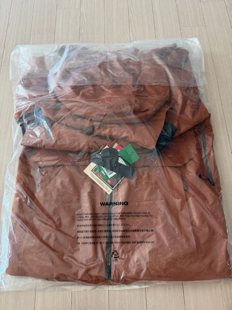 디미토 2526 고어텍스 버텍스 2L 다운 자켓 이미지
