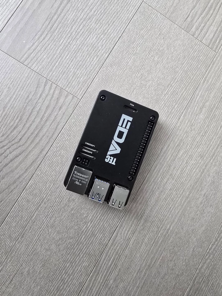 라즈베리파이5 8G + 케이스 + 전원어댑터 이미지