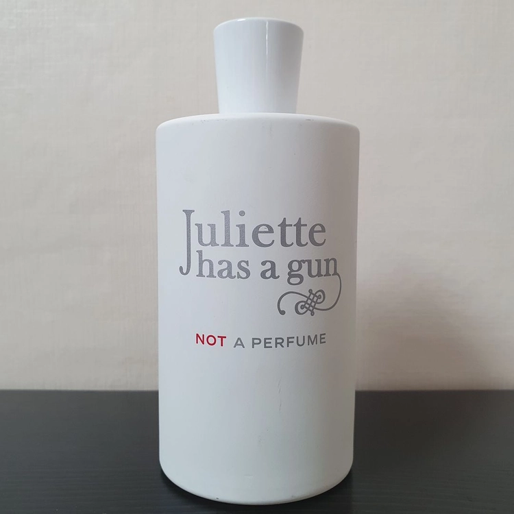 200ml 줄리엣 해즈어건 낫어퍼퓸 오드퍼퓸 EDP 향수 Juliette Has A Gun 이미지