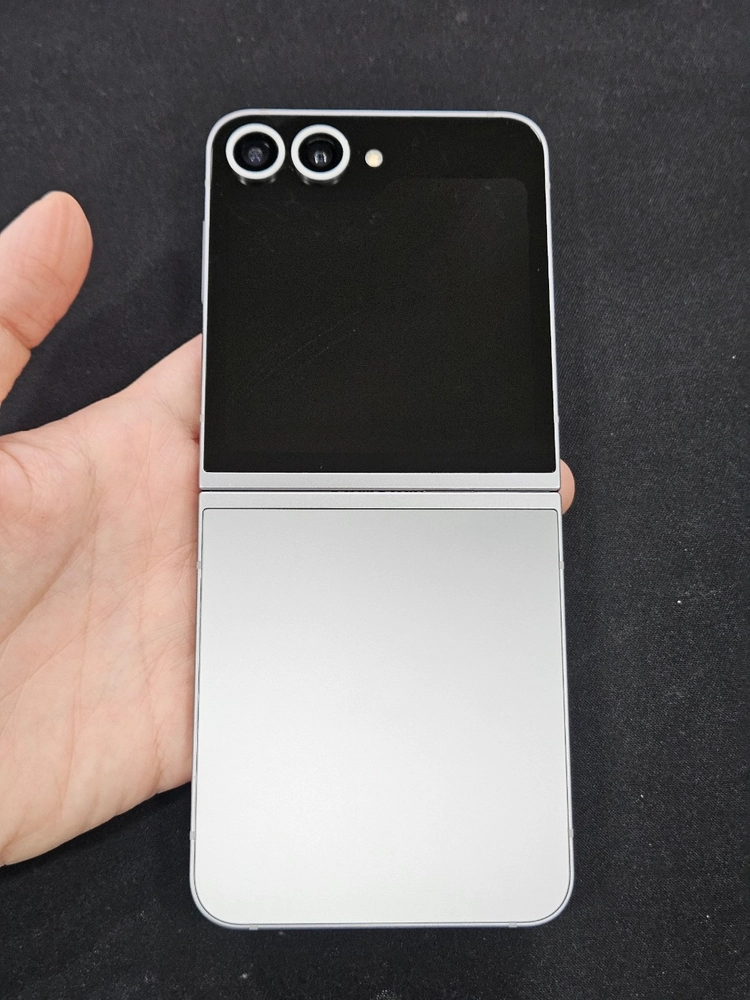 갤럭시Z플립6 256GB 가성비 이미지