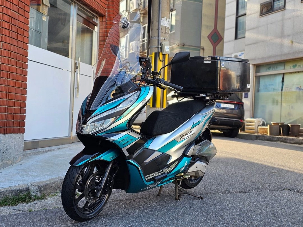 혼다 PCX125 완벽배달셋팅 저렴하게 판매합니다. - 안심되는 중고거래