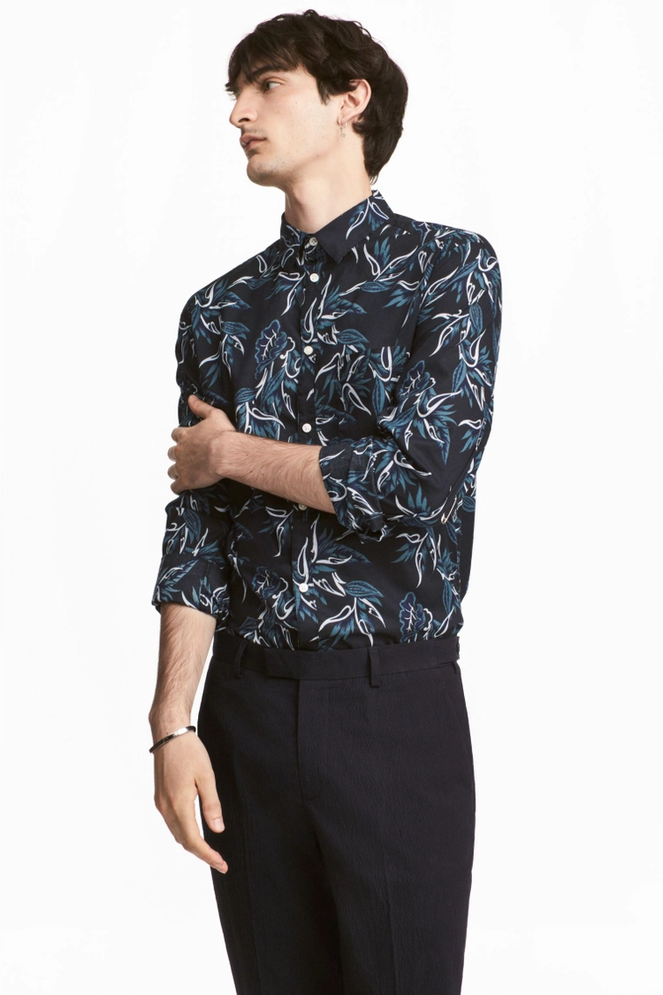 H&M 에이치엔엠 트로피컬 하와이안 셔츠 네이비 M 사이즈 새제품 플로랄 셔츠 이미지