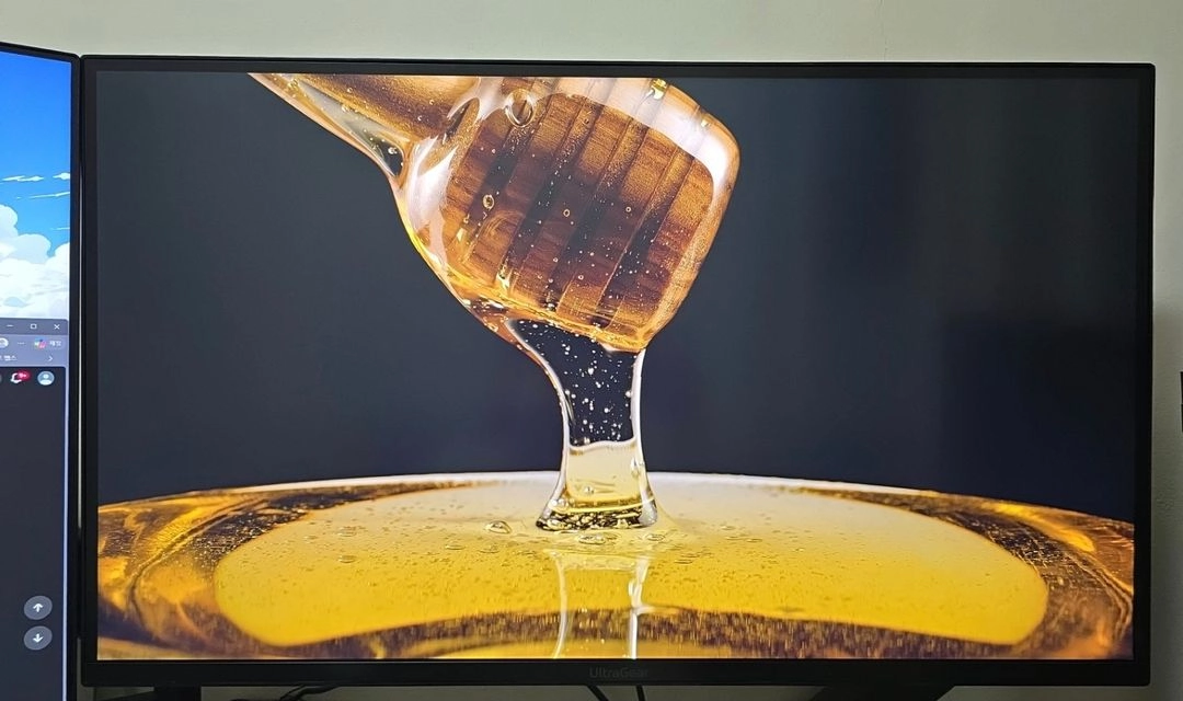 LG 울트라기어 32gq950 32인치 4K UHD 나노 IPS 모니터 - 안심되는 중고거래