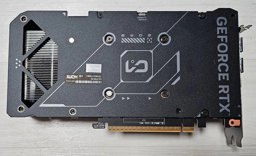 무상보증 가능, ASUS DUAL 지포스 RTX 5060 OC D7 8GB 풀박스 판매합니다. 이미지