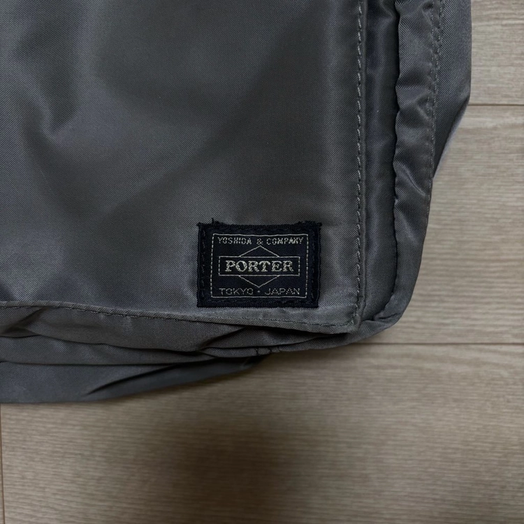 요시다포터 porter 탱커 숄더백 라지 L 실버그레이 이미지