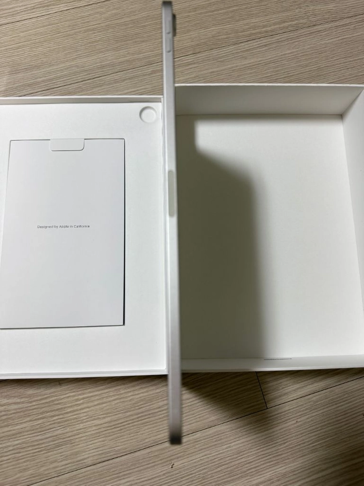 S급 애플 iPad Air 5세대 64GB + 스마트폴리오키보드 이미지
