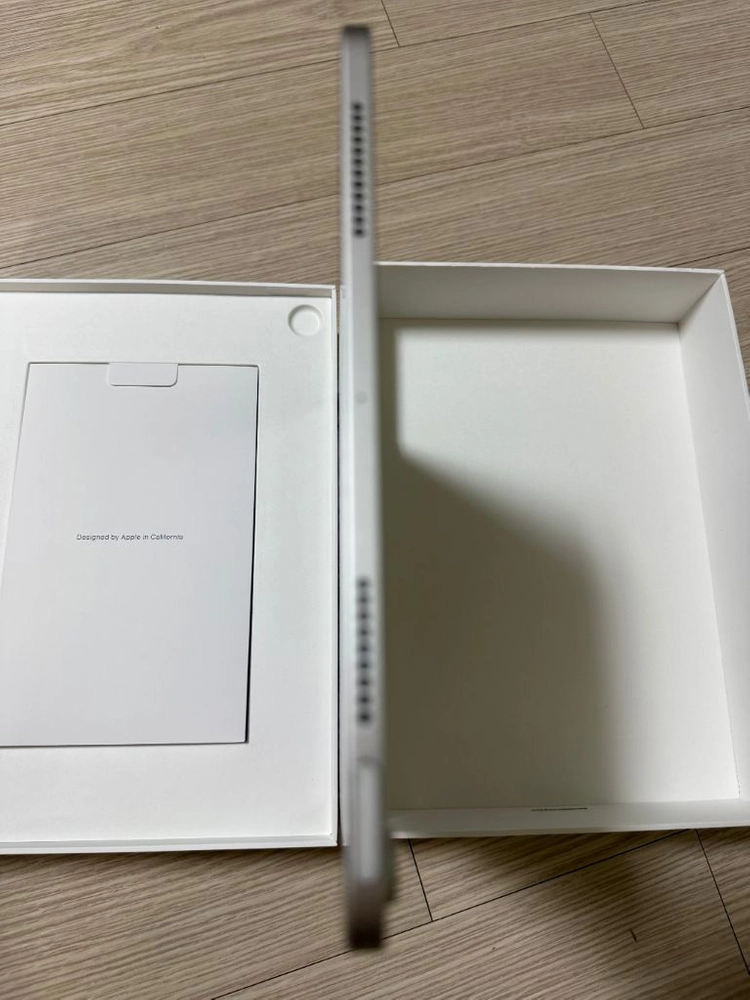 S급 애플 iPad Air 5세대 64GB + 스마트폴리오키보드 이미지