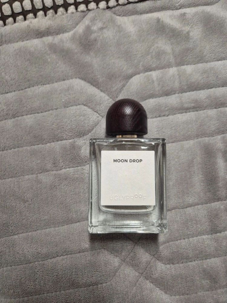 어글리프루프 문드롭 비건 퍼퓸 50ml 새상품 팝니다. 이미지