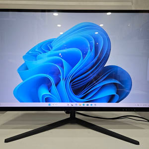 래안텍 32인치 200Hz 모니터 판매! 이미지