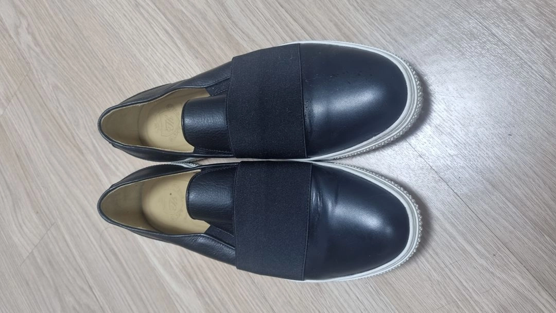 탠디옴므 TANDY 남성 가죽 밴딩 슬립온 265 블랙 이미지