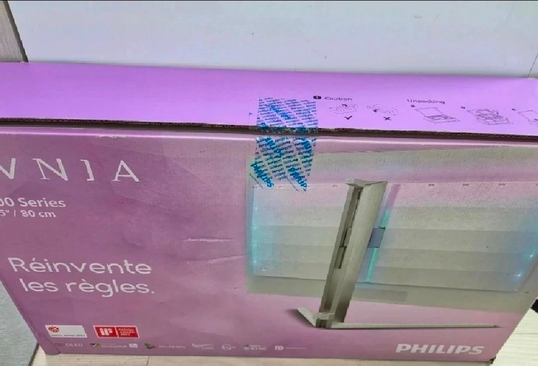 필립스 에브니아 32m2n8800 새상품급 모니터 - 안심되는 중고거래