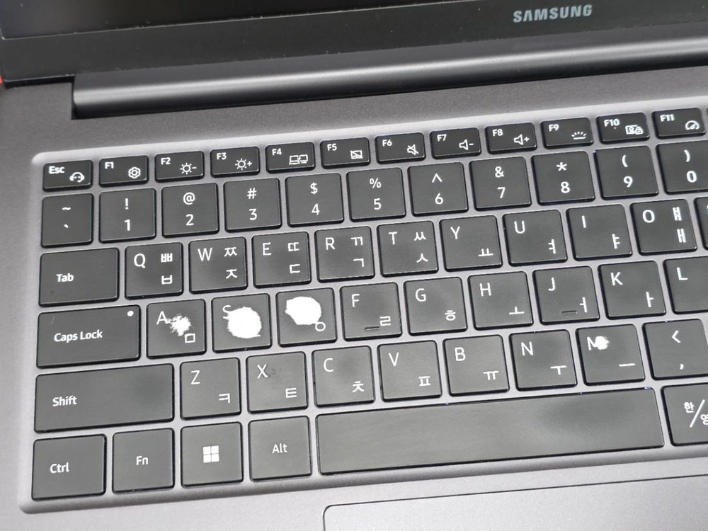 삼성 갤럭시북2 15.6인치 그라파이트 i5 12세대 16GB 512GB 노트북 이미지