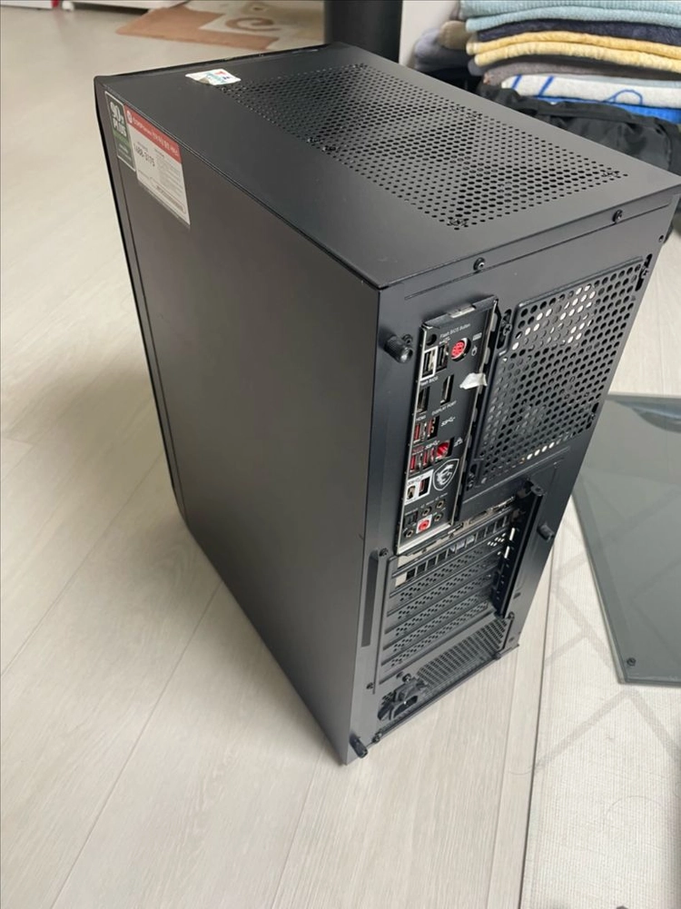 조립식 컴퓨터 PC AMD 3700x RTX 2070 super 삼성전자 SSD 512GB 삼성전자 DDR4 RAM 이미지